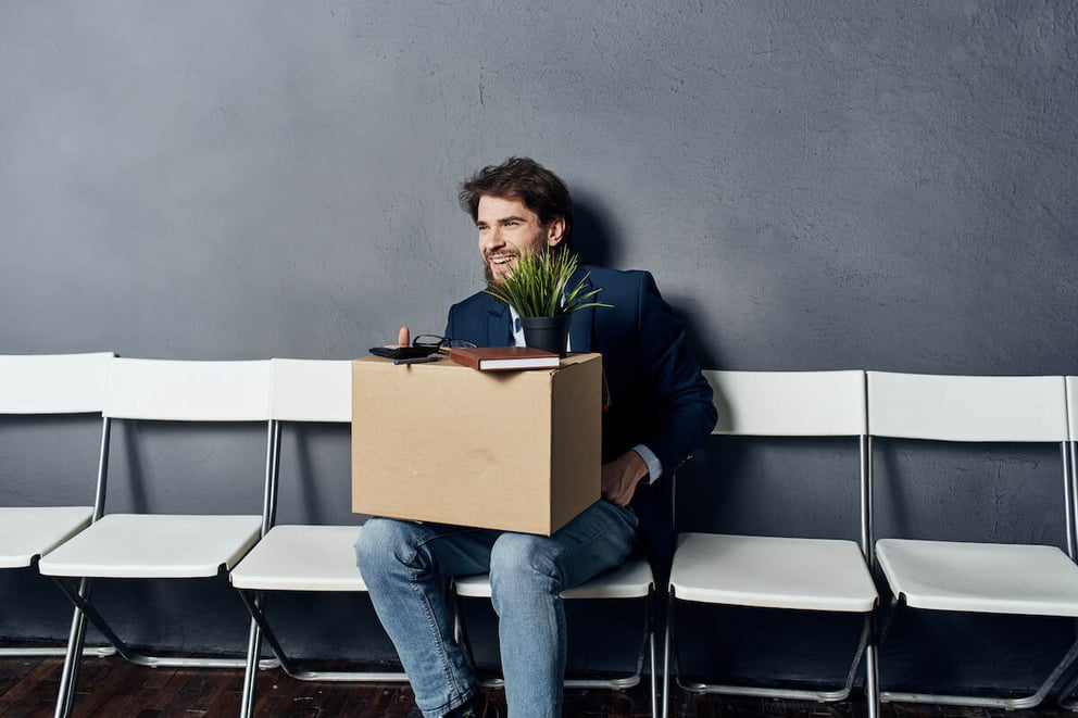 https://2259265.fs1.hubspotusercontent-na1.net/hubfs/2259265/Qu%C3%A9%20hacer%20si%20te%20quedas%20sin%20trabajo.jpg